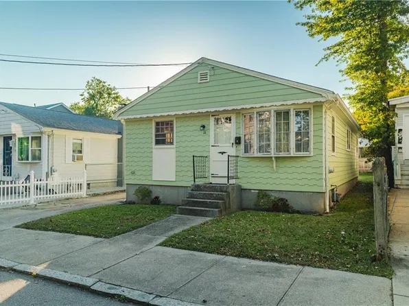 14 Job St, Providence, RI 02904