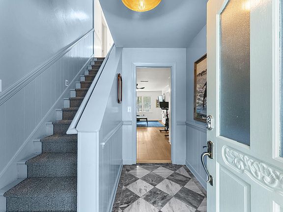 2nd image of 276 Copahee Rd