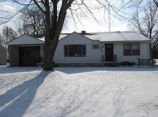 208 E Hubert St, Ashkum, IL 60911