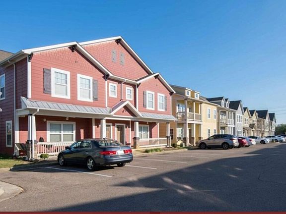 5th image of 21 Leadville Ln