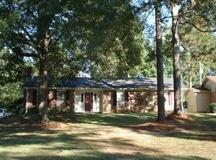 216 Dawn Dr, Pineville, LA 71360