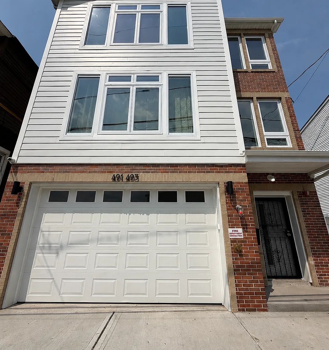 3 bed, 1400 sqft, $3,000 — Photo 1