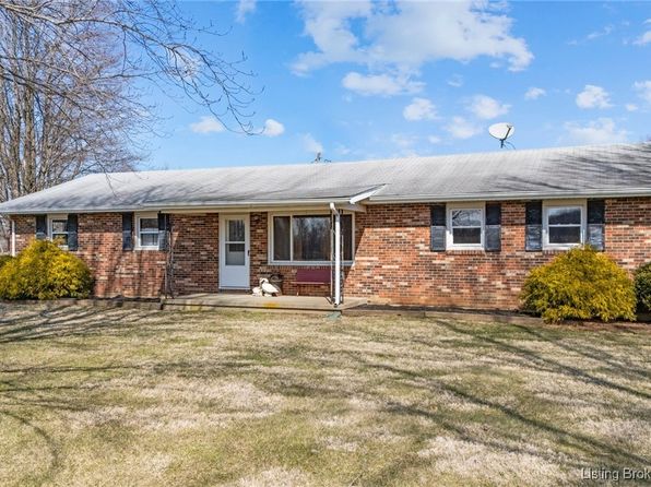 6734 N Sr 7, Madison, IN 47250