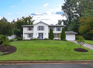 1612 Brookside Rd, Mc Lean, VA 22101