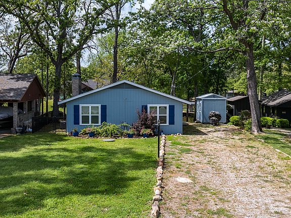 2nd image of 112 Greenwood Dr