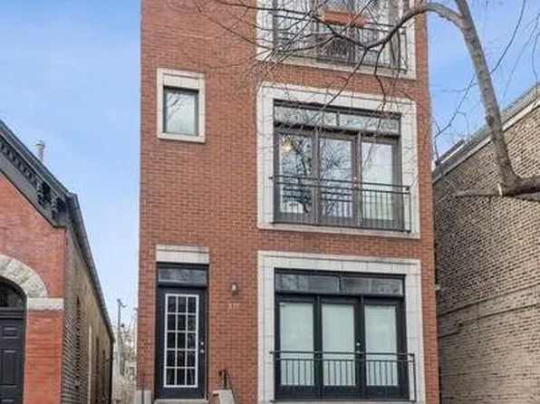 876 N Hermitage Ave #3, Chicago, IL 60622