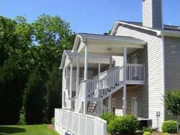 7328 Riverview Knoll Ct, Clemmons, NC 27012