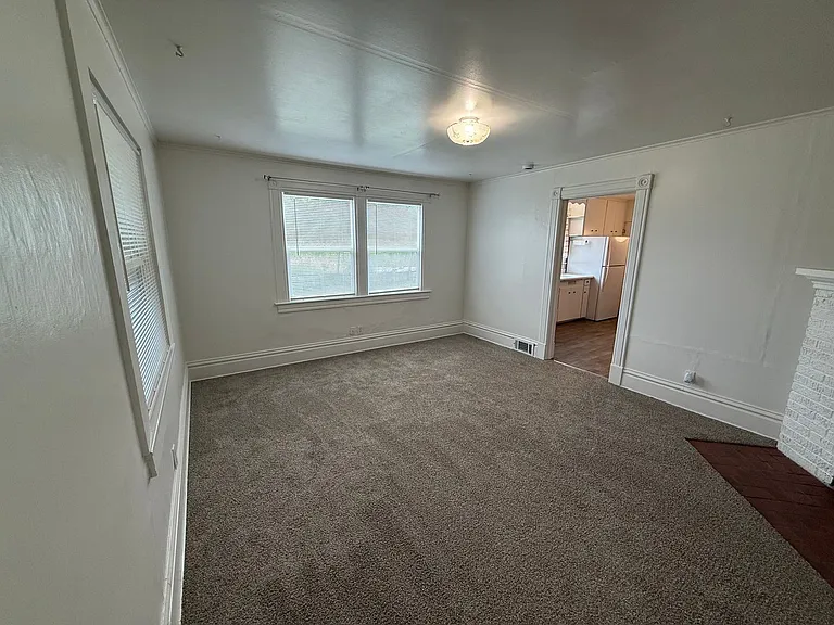 1725 North Howard — Photo 11