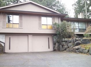 829 NE 102nd St, Seattle, WA 98125