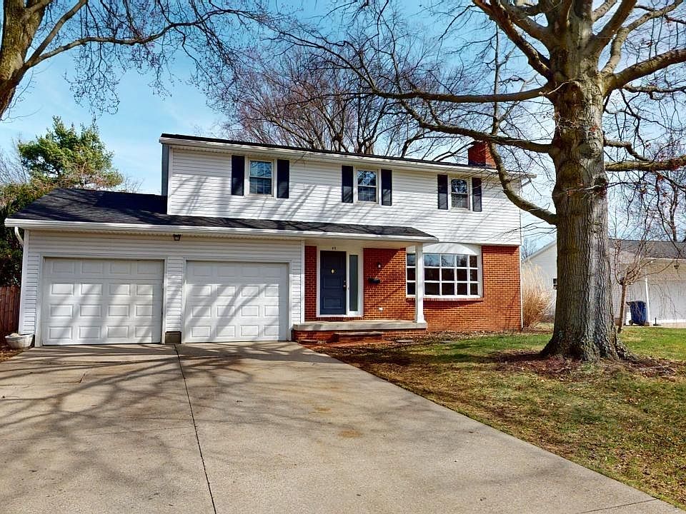 1st image of 49 Louise Dr