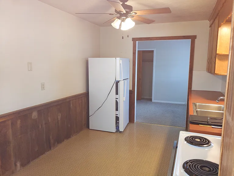 903 Breneman Rd — Photo 28