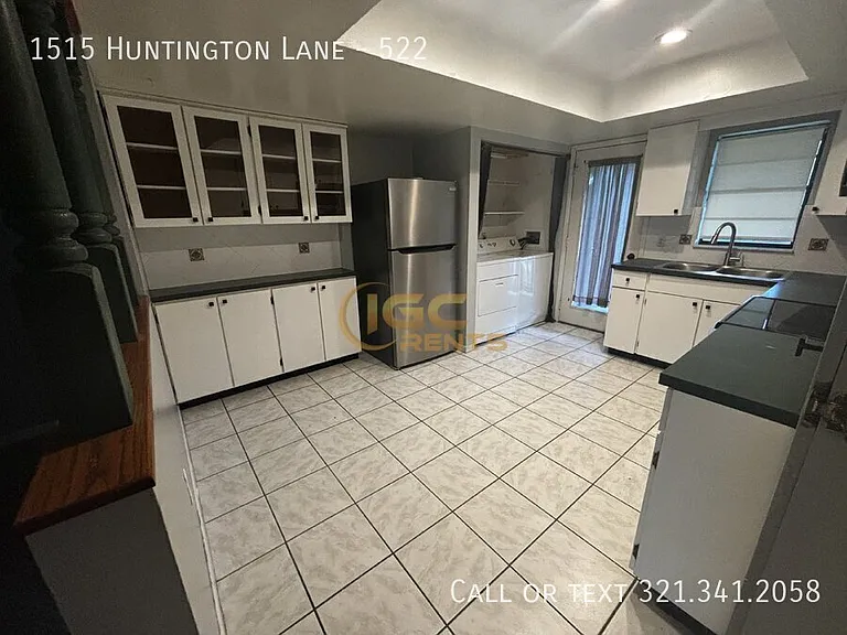 1515 Huntington Ln #522 — Photo 3