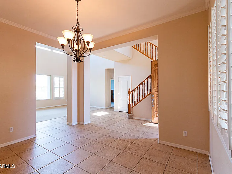 642 E Torrey Pines Pl — Photo 20