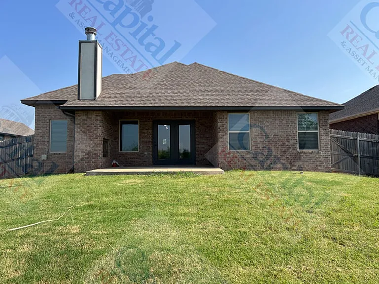 3316 NW 158th Ter — Photo 46