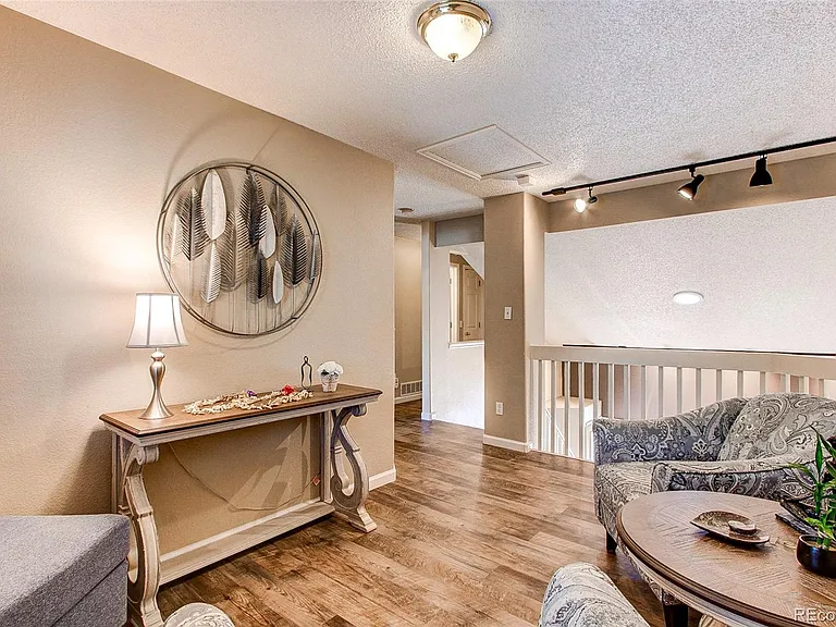 23527 Broadmoor Dr — Photo 15