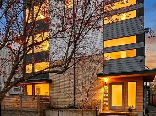 916 NW 56th Street #G, Seattle, WA 98107