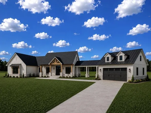 13 Center Tree Dr, Palacios, TX 77465