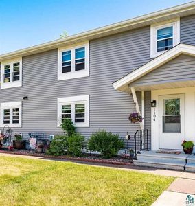 1104 Bong Blvd, Duluth, MN, 55811