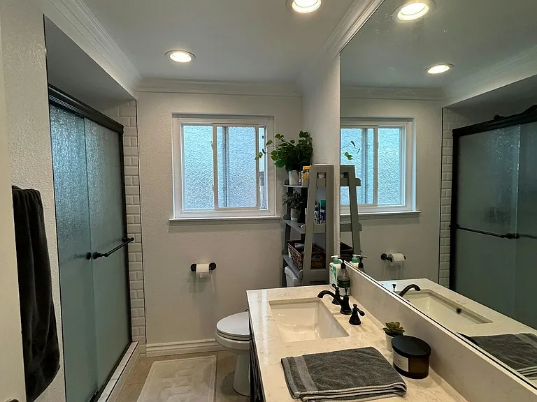 1059 Presidio Dr — Photo 7