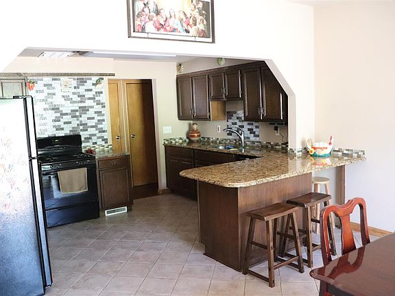 5th image of 4877 Orchard Ln