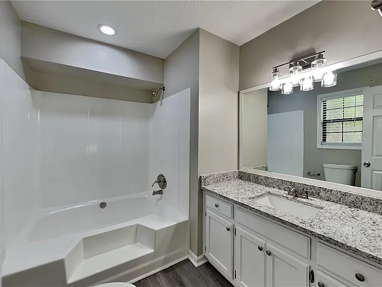 4031 Oak Stone Dr — Photo 10