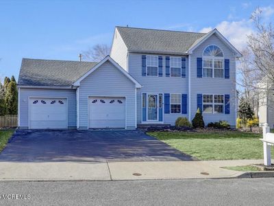 10 Crater Lake Road, Howell, NJ, 07731