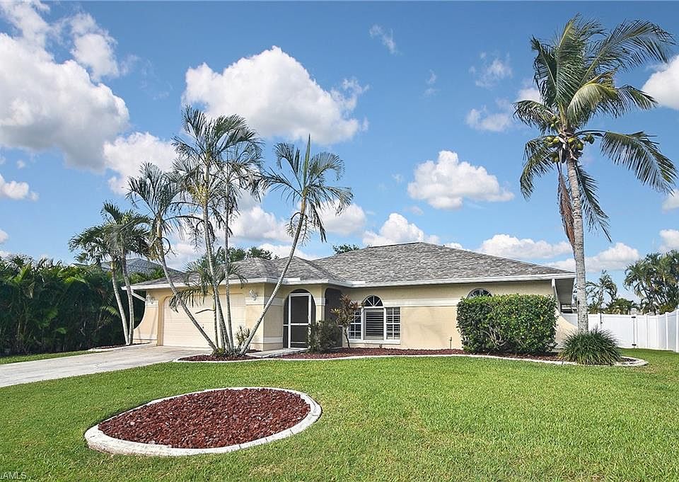 1st image of 4702 SW 23rd AVE