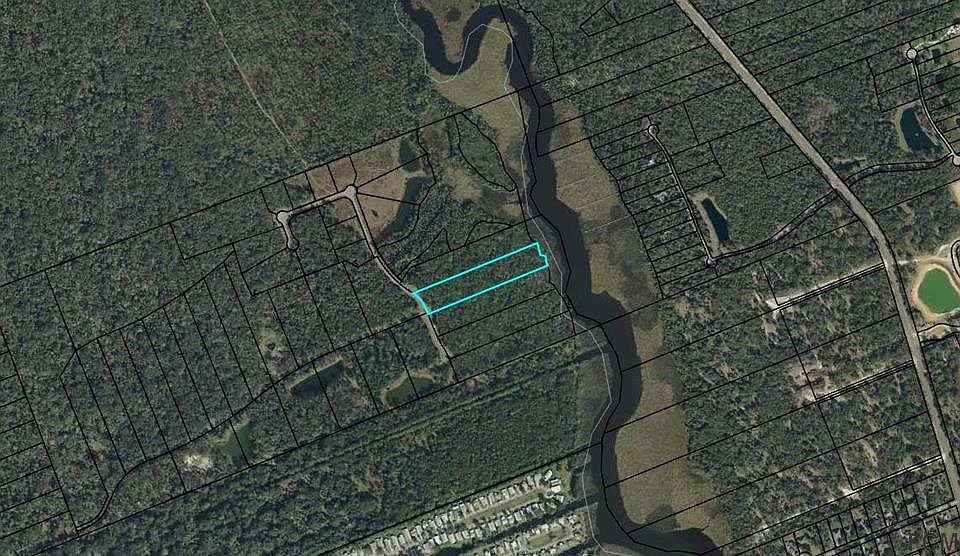 1st image of 8 Lexington Ct