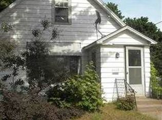 1112 N 3rd St, Ishpeming, MI 49849