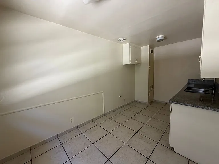 3326 S Durango Avenue — Photo 7