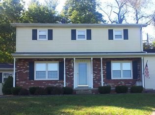 333 Maple Dr, Gallipolis, OH 45631