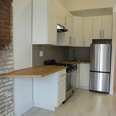 Rented by Centric New York | media 28