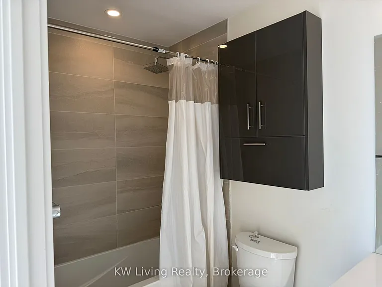 188 Fairview Mall Dr #706 — Photo 12