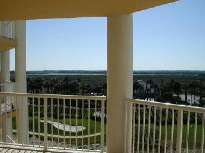 PATIO/VIEW