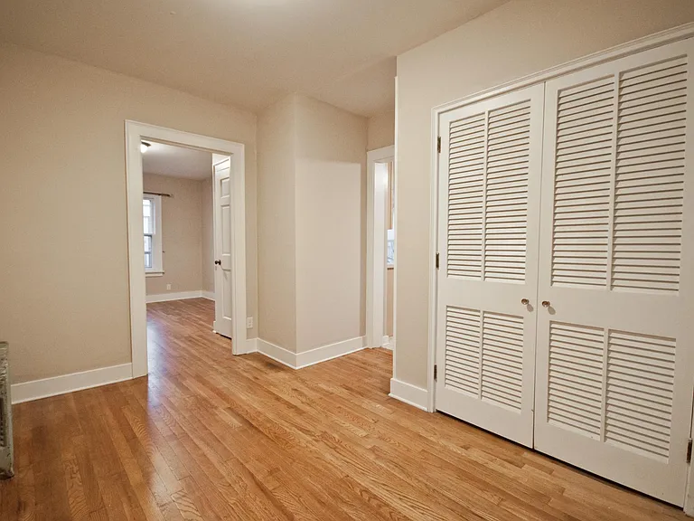 234 E Hamilton Ave — Photo 15