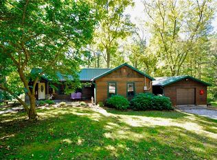 5941 Bayts Ln, Nashville, IN 47448