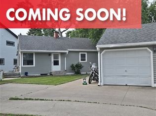 4911 7th Ave N, Grand Forks, ND 58203