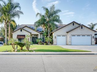 15702 Stephenie St, Bakersfield, CA 93314