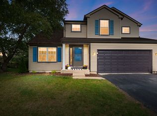 752 Sun Lake Rd, Lake Villa, IL 60046