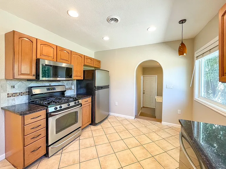 2928 S Leadville Ave — Photo 12