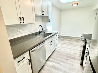 11515 26th Ave NE APT 303, Seattle, WA 98125