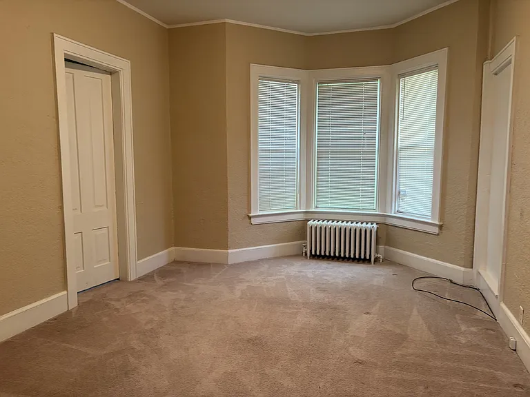 2742 Grand Ave S #1 — Photo 8