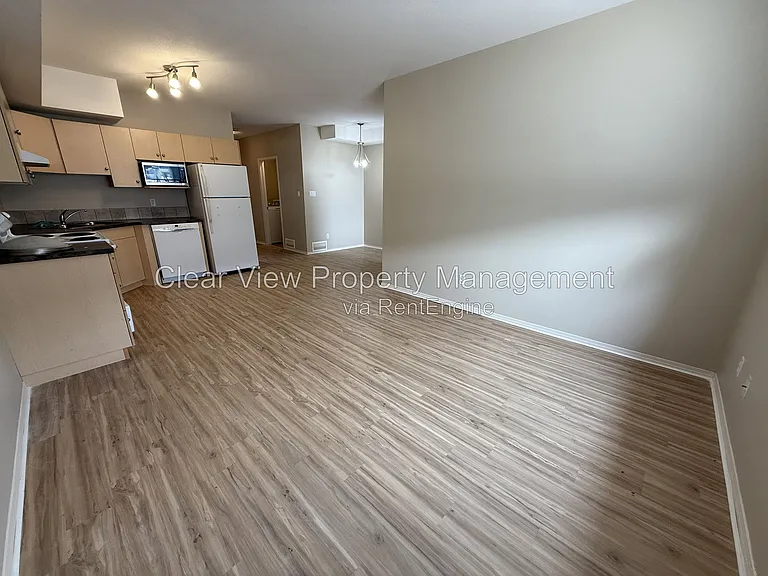 2118 18th Ave #210 — Photo 5