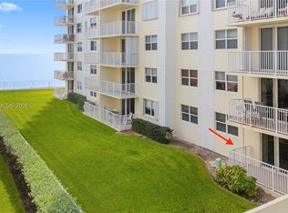 Le Chateau Royal, South Palm Beach, FL 33480