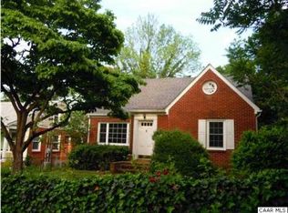 806 Valley View Cir, Charlottesville, VA 22902