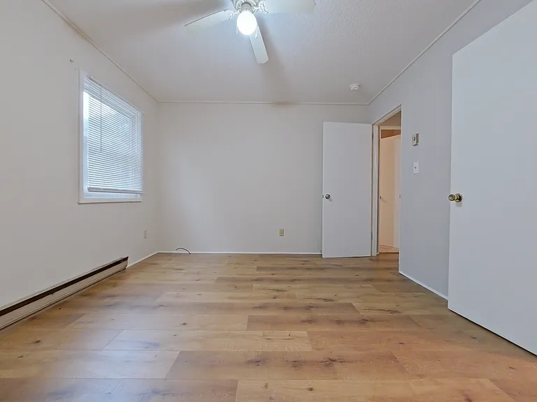 914 Pine Circle Dr — Photo 7