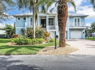 27031 Driftwood Dr, Bonita Springs, FL 34135