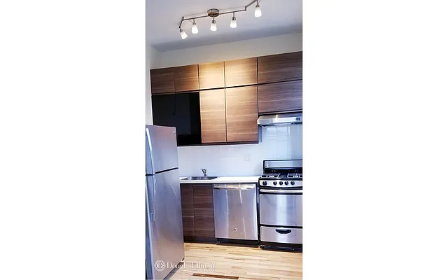 Rented by Douglas Elliman | media 3