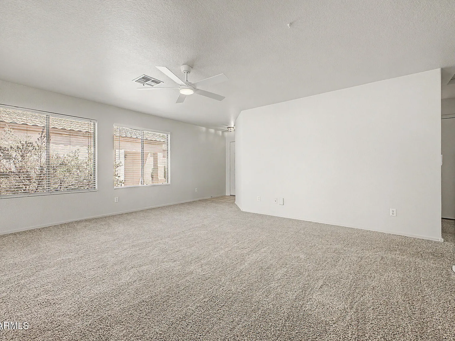 3 bed, 2.0 bath, 1440 sqft, $1,675 — Photo 3