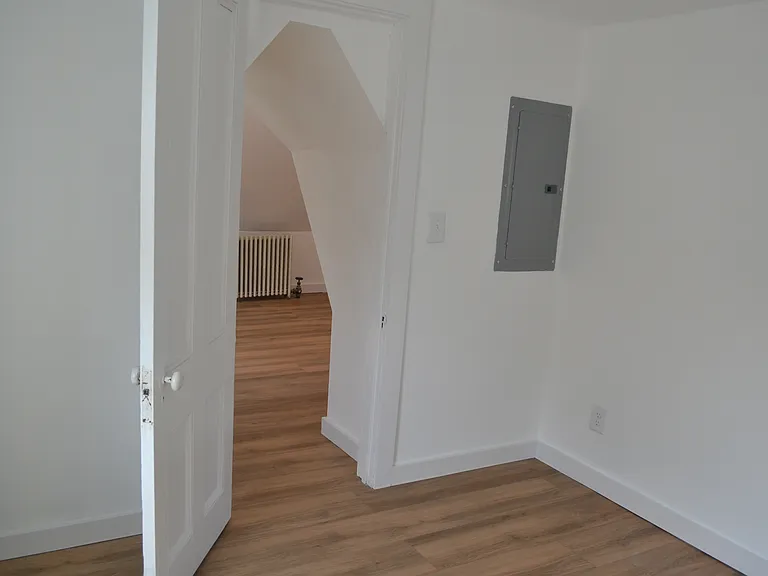 436 Cornelia St #3 — Photo 6